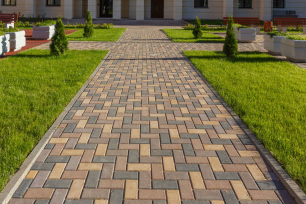 Best Local Driveway Pavers  in Covington, WA